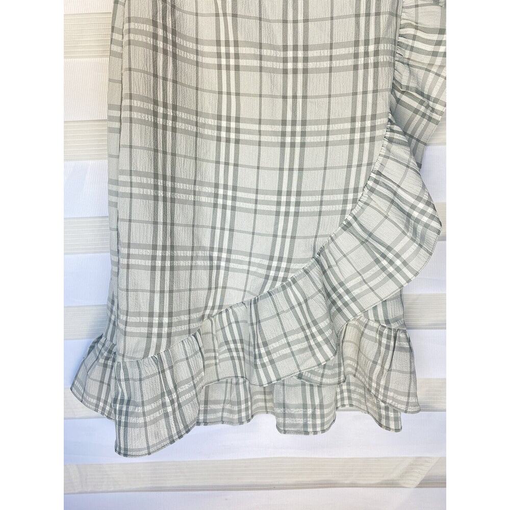 Chelsea 28 Grey Plaid Crew Neck 3/4 Sleeve Faux Wrap Midi Dress Size Small NWT - Picture 8 of 8